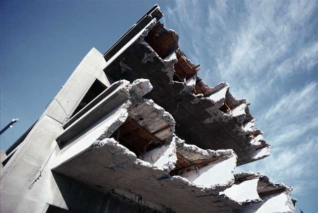 Chile´s economic recovery after the  earthquake of February 2010