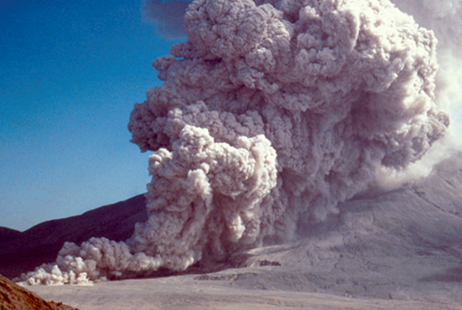 Volcanic hazard in France: the insurance response