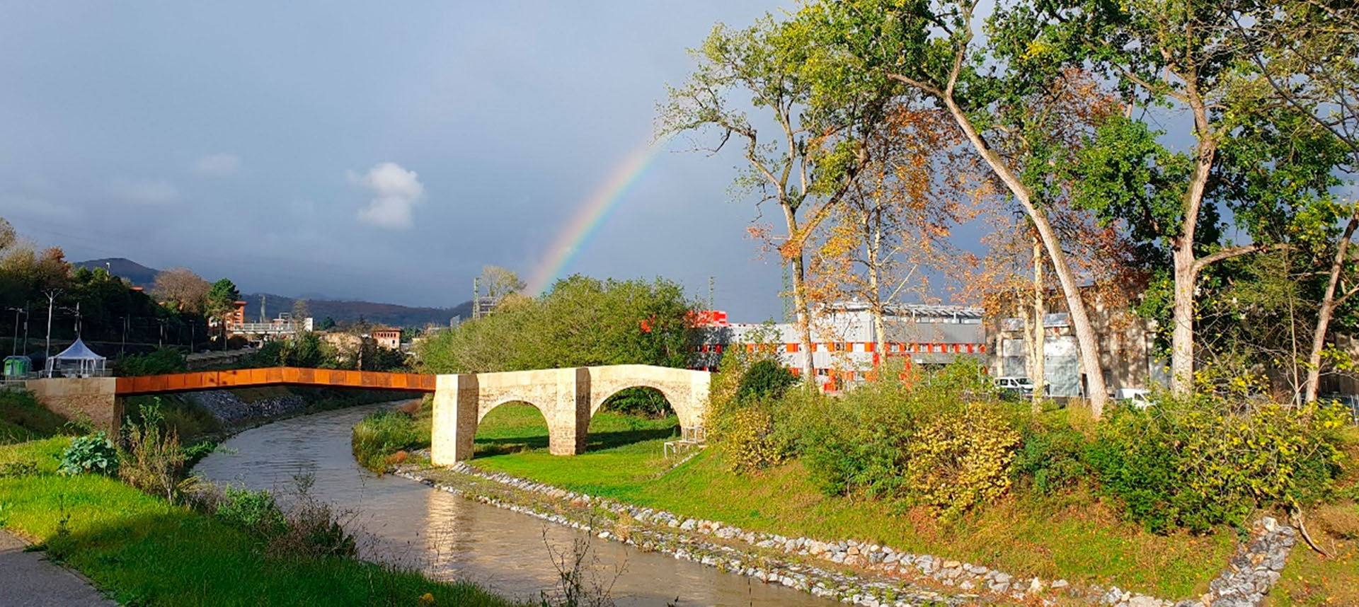 Puente de Mercadillo, en Galdakao, tras las actuaciones. 